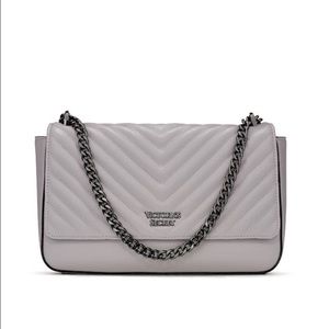 Victoria Secret Pebbled V-Quilt Bag
